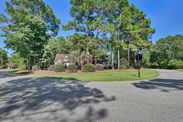 107 S Grist Mill Road, Hampstead, NC 28443