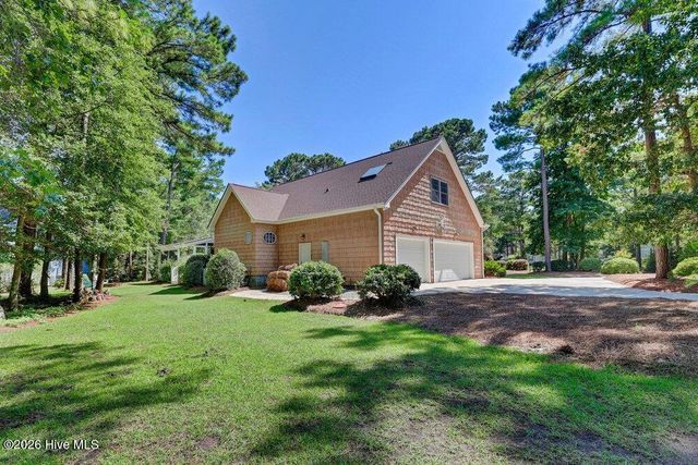 107 S Grist Mill Road, Hampstead, NC 28443