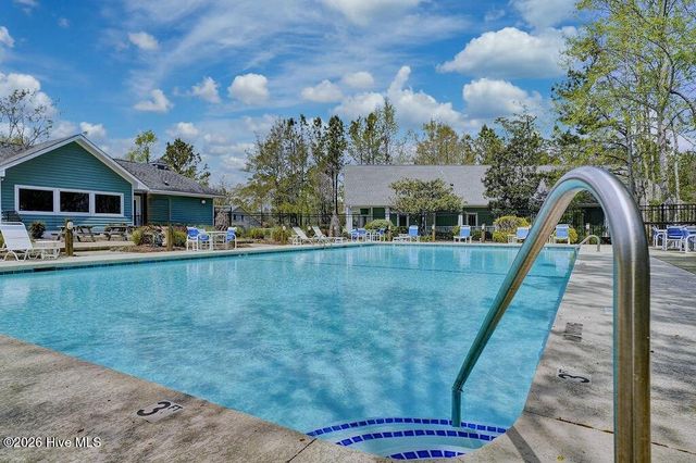 107 S Grist Mill Road, Hampstead, NC 28443