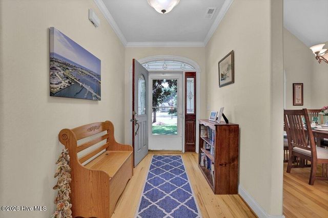 107 S Grist Mill Road, Hampstead, NC 28443