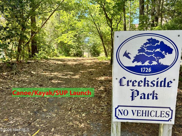 107 S Grist Mill Road, Hampstead, NC 28443