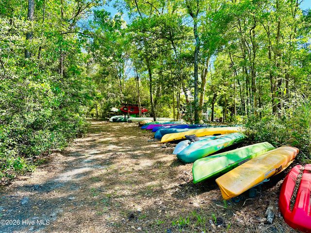 107 S Grist Mill Road, Hampstead, NC 28443