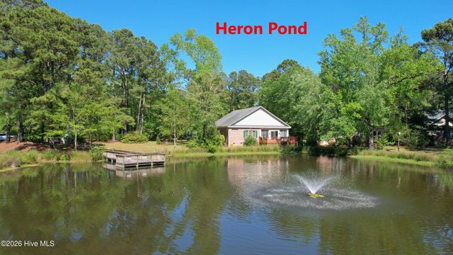 107 S Grist Mill Road, Hampstead, NC 28443