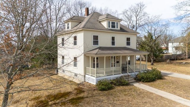 7 1St Street, Hudson, NH 03051