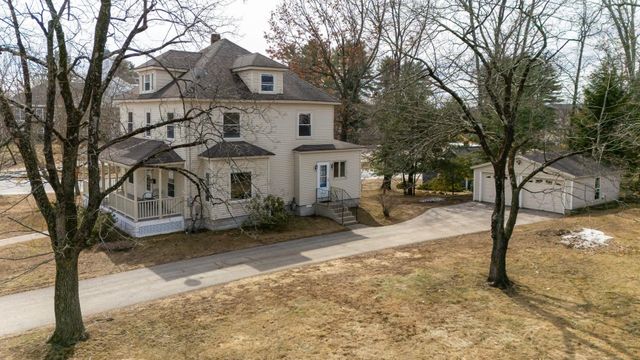 7 1St Street, Hudson, NH 03051