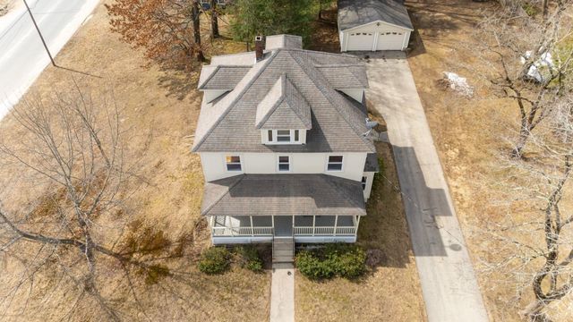 7 1St Street, Hudson, NH 03051