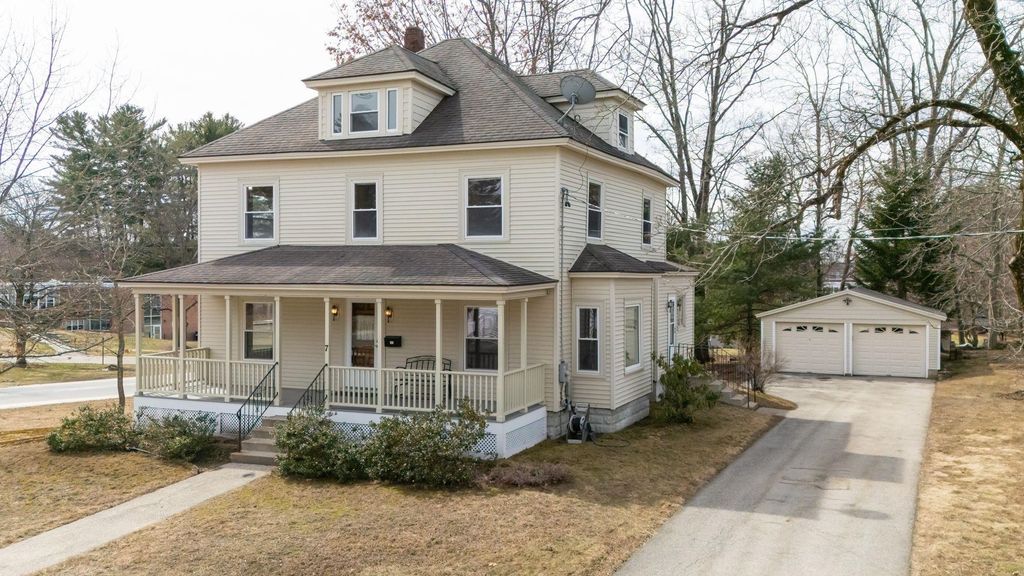 7 1St Street, Hudson, NH 03051