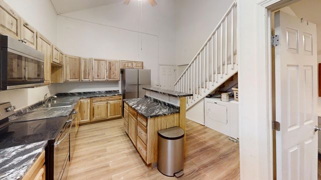 611 FELIZ STREET, North Pole, AK 99705