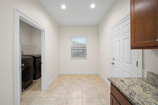 14 FERGUSON DRIVE, Orlando, FL 32805