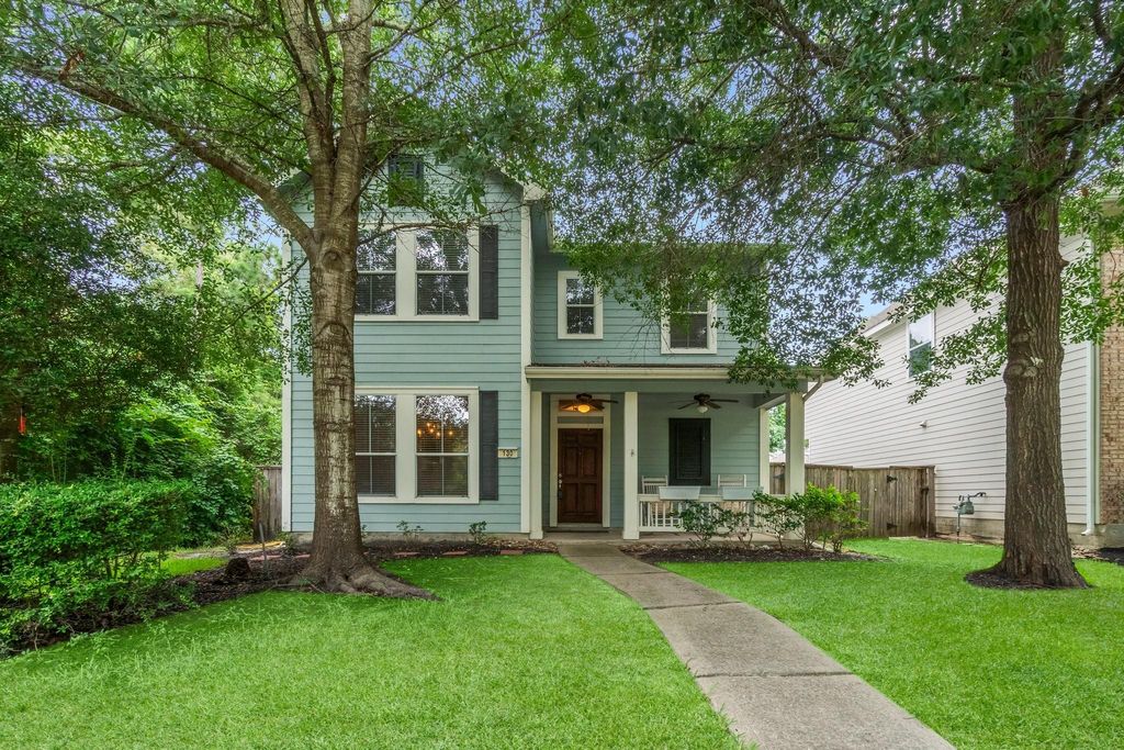 130 W Montfair Boulevard, The Woodlands, TX 77382