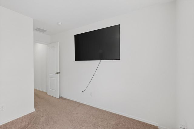 410 W Hicks Drive SW, Los Lunas, NM 87031