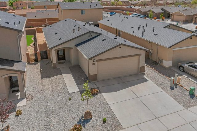 410 W Hicks Drive SW, Los Lunas, NM 87031