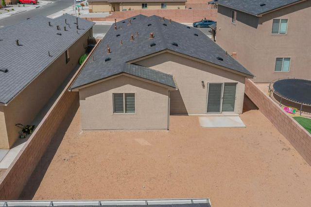 410 W Hicks Drive SW, Los Lunas, NM 87031