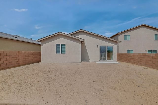 410 W Hicks Drive SW, Los Lunas, NM 87031