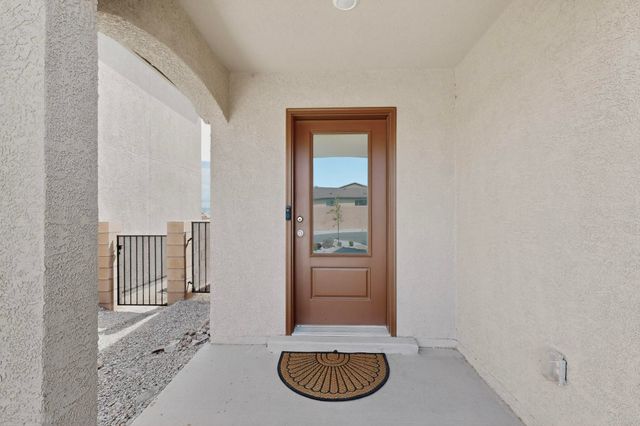 410 W Hicks Drive SW, Los Lunas, NM 87031