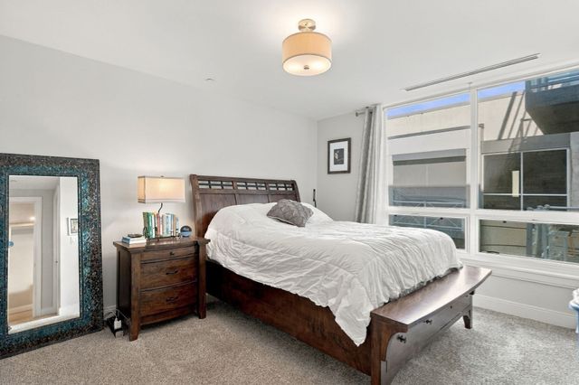 201 Elliott St 407, Beverly, MA 01915