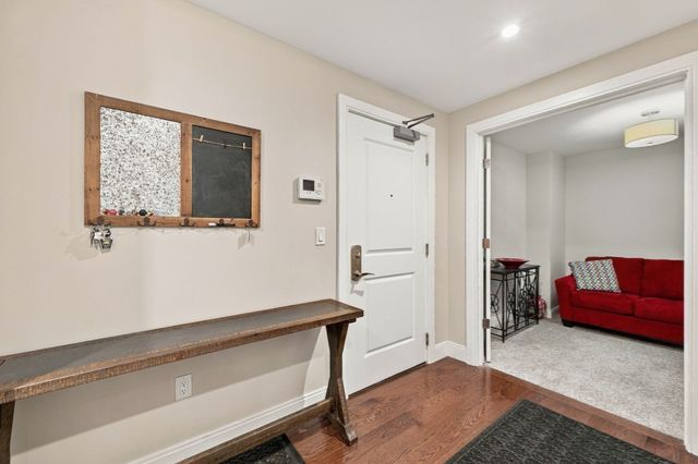 201 Elliott St 407, Beverly, MA 01915