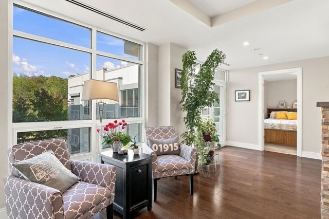 201 Elliott St 407, Beverly, MA 01915
