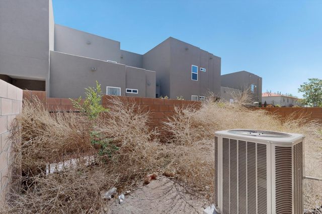311 San Clemente Avenue NW, Albuquerque, NM 87107
