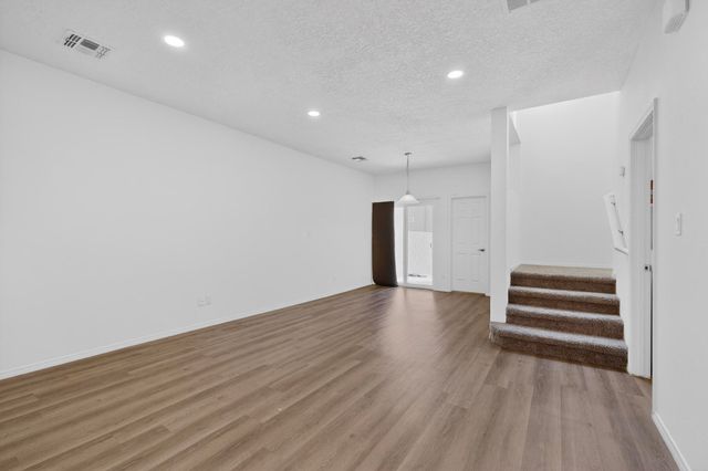 311 San Clemente Avenue NW, Albuquerque, NM 87107