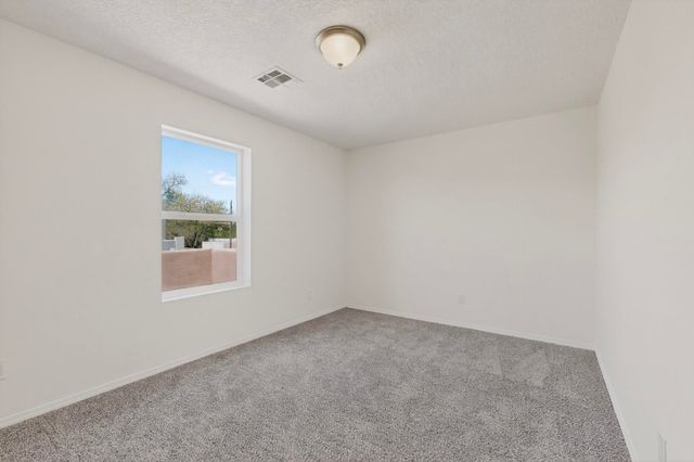 311 San Clemente Avenue NW, Albuquerque, NM 87107