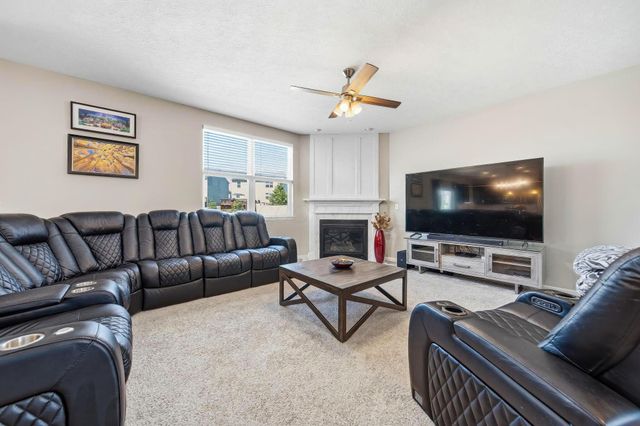 410 Fox Drive, Johnstown, OH 43031