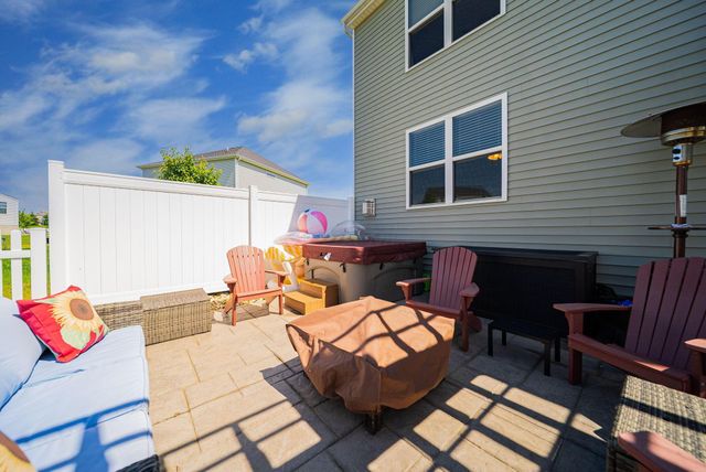 410 Fox Drive, Johnstown, OH 43031