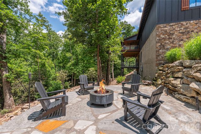 28 & 30 Garren View Drive, Fairview, NC 28730