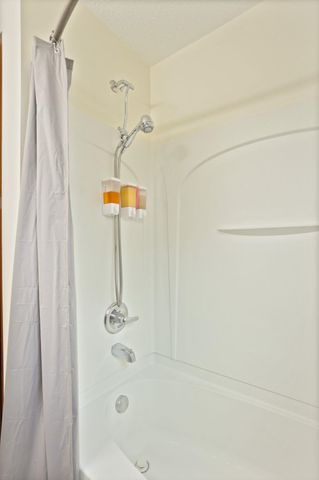 4976 W Center Street, Millington, MI 48746