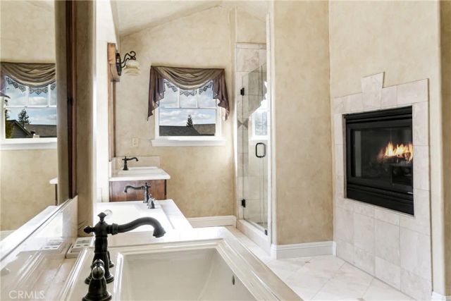 445 Clearwater Lane, Lake Arrowhead, CA 92352