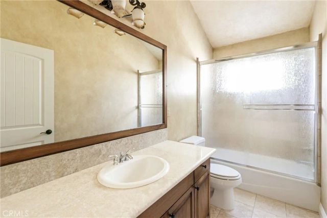 445 Clearwater Lane, Lake Arrowhead, CA 92352