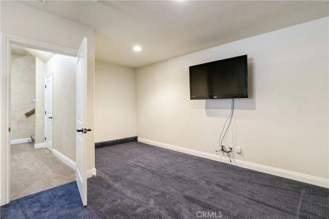 445 Clearwater Lane, Lake Arrowhead, CA 92352