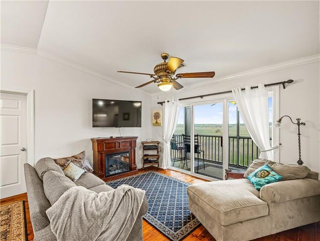 91 Screven Street, 310 D, Darien, GA 31305