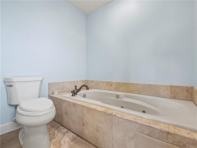 91 Screven Street, 310 D, Darien, GA 31305