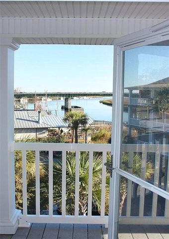 91 Screven Street, 310 D, Darien, GA 31305