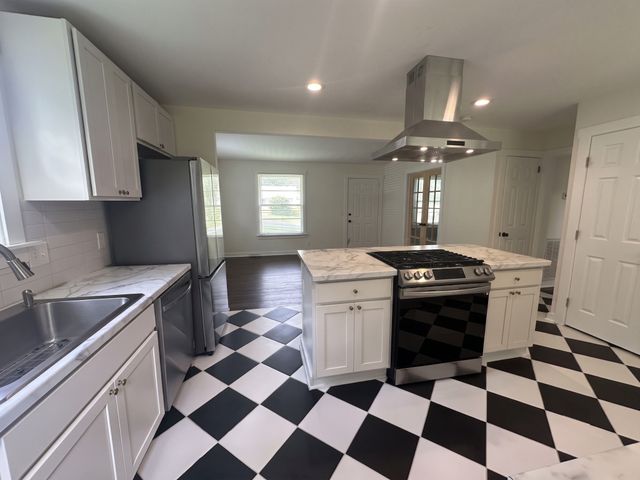 1311 N 5th St, Nashville, TN 37207