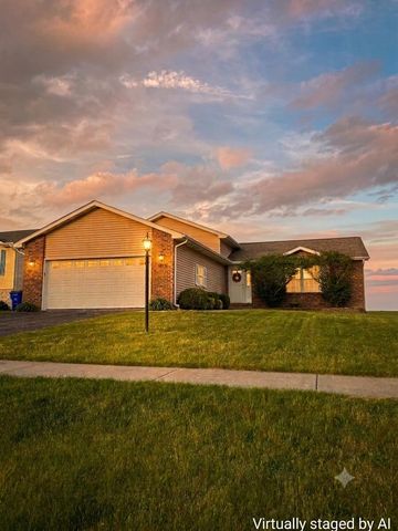 12379 Spencer Place, Crown Point, IN 46307