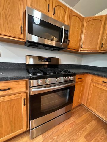 12379 Spencer Place, Crown Point, IN 46307