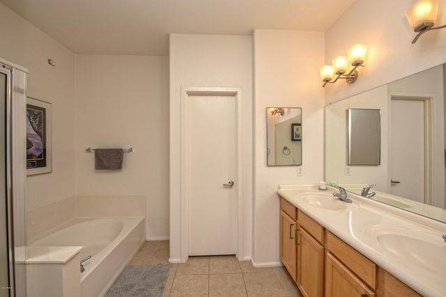 6745 N 93rd Avenue Unit 1130, Glendale, AZ 85305