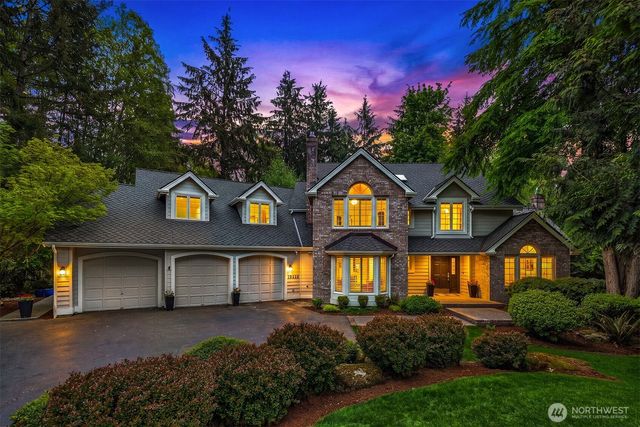 14214 216th Avenue NE, Woodinville, WA 98077