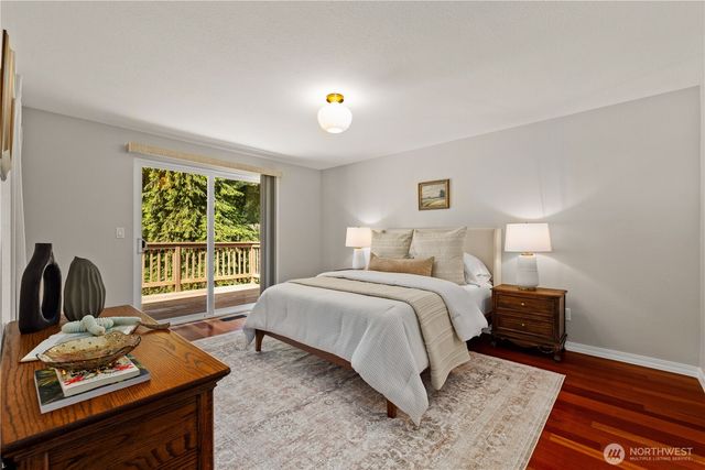 8021 181st Place SW, Edmonds, WA 98026