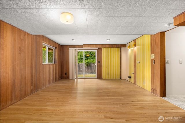 8021 181st Place SW, Edmonds, WA 98026