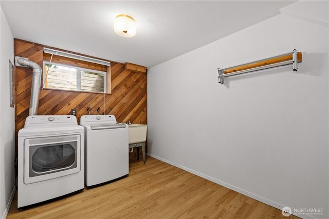8021 181st Place SW, Edmonds, WA 98026
