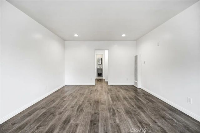 10715 Moorpark Street 1, Los Angeles, CA 91602