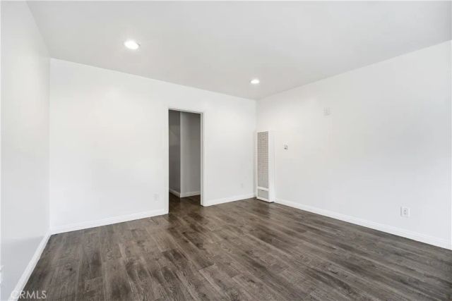 10715 Moorpark Street 1, Los Angeles, CA 91602