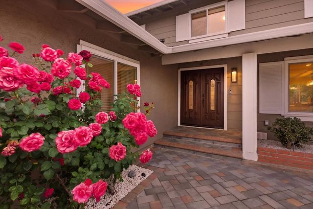 6150 Heathercreek Way, San Jose, CA 95123
