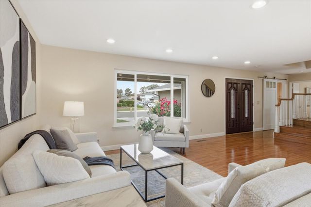 6150 Heathercreek Way, San Jose, CA 95123