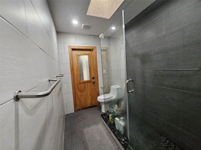 197 NW 113th Way, Coral Springs, FL 33071