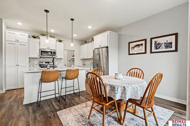 8127 S 196 Street, Gretna, NE 68028