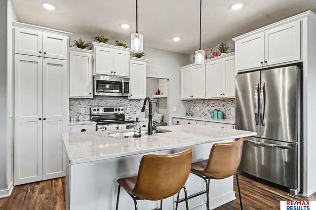 8127 S 196 Street, Gretna, NE 68028
